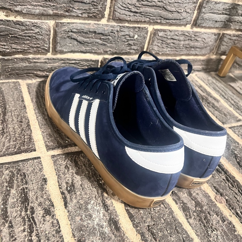Adidas Men’s Shoes - Picture 4 of 5